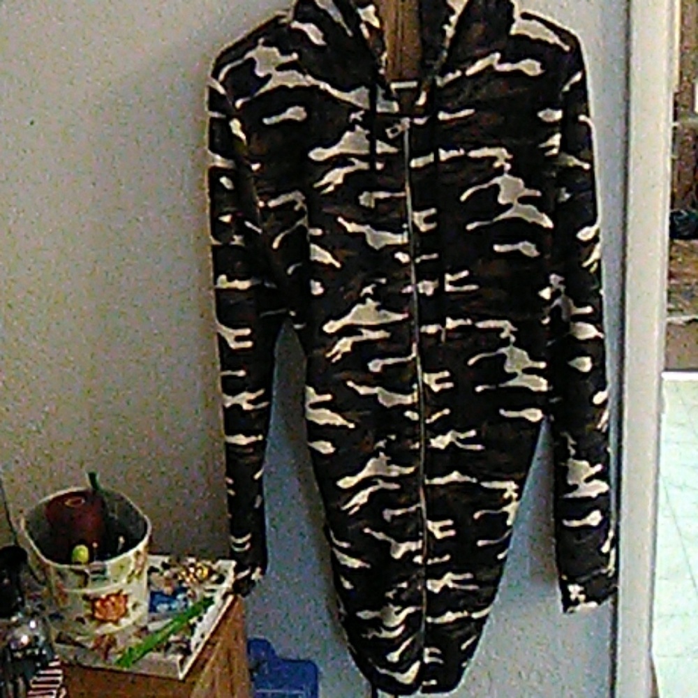 Long, light jacket